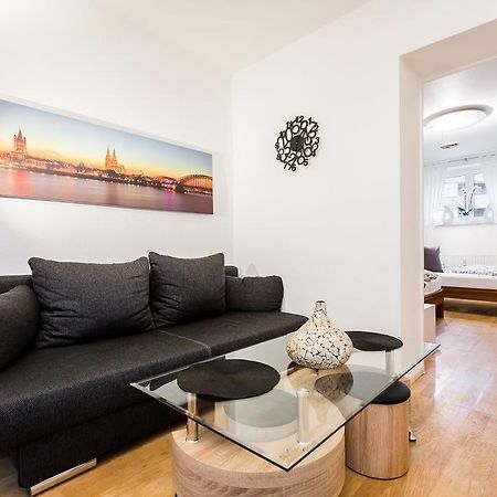 Ferien Und Messewohnug Apartment Köln Exterior foto